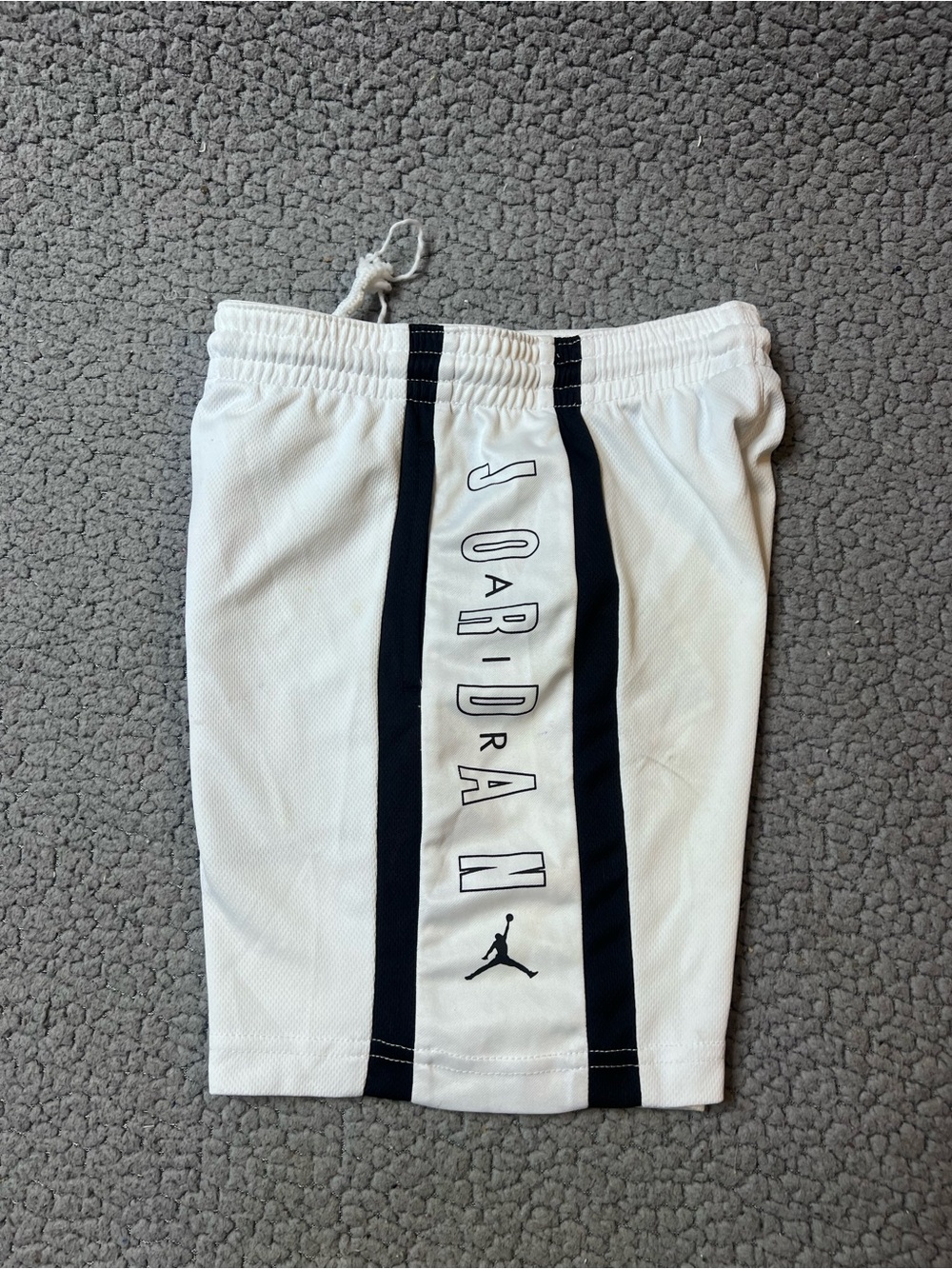 Jordan Athletic Shorts Little Boys Size Small White & Black